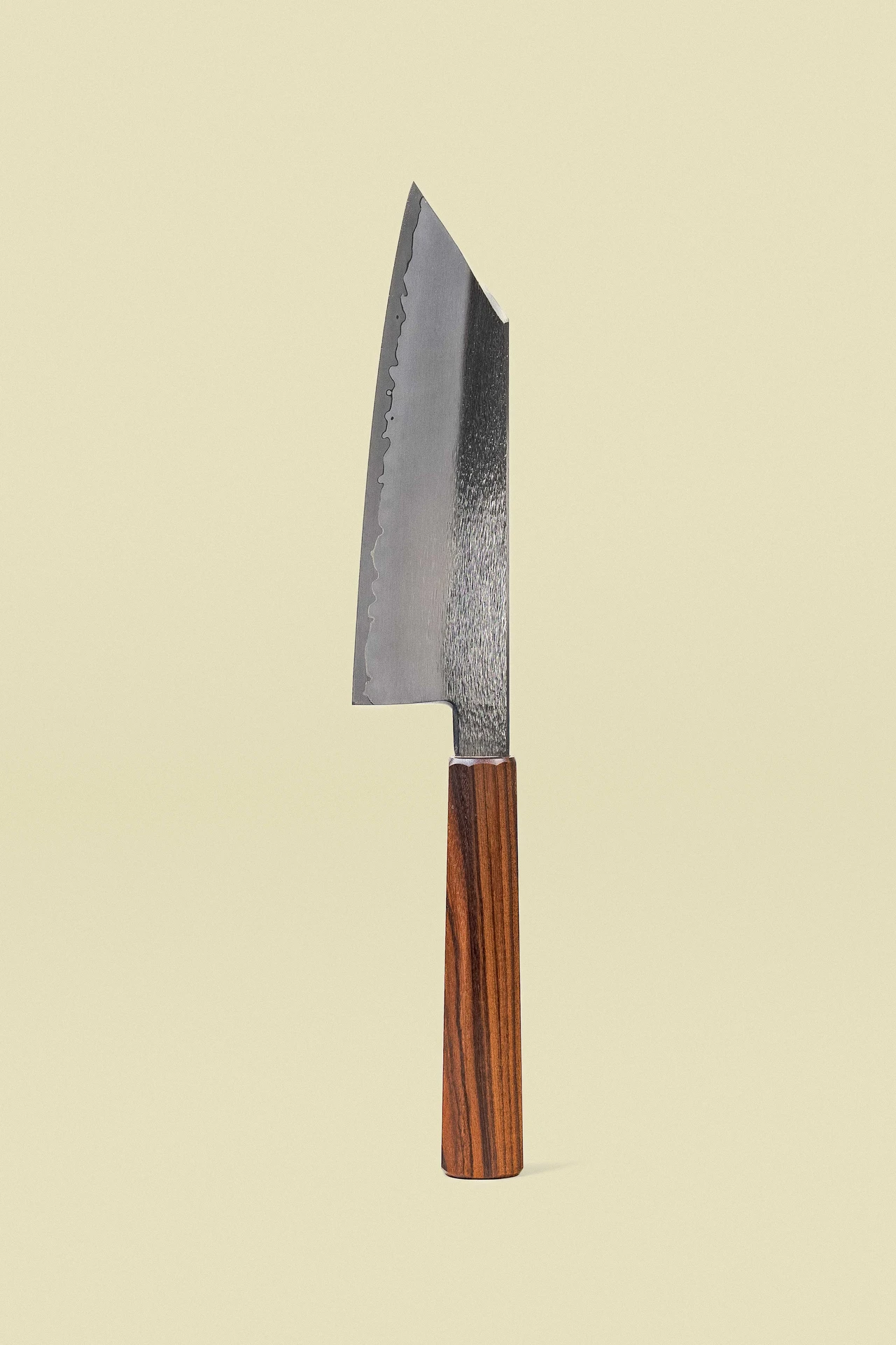 Couteau Santoku/Bunka 180 mm de la collection Kiritsuke, lame verticale avec le tranchant à gauche