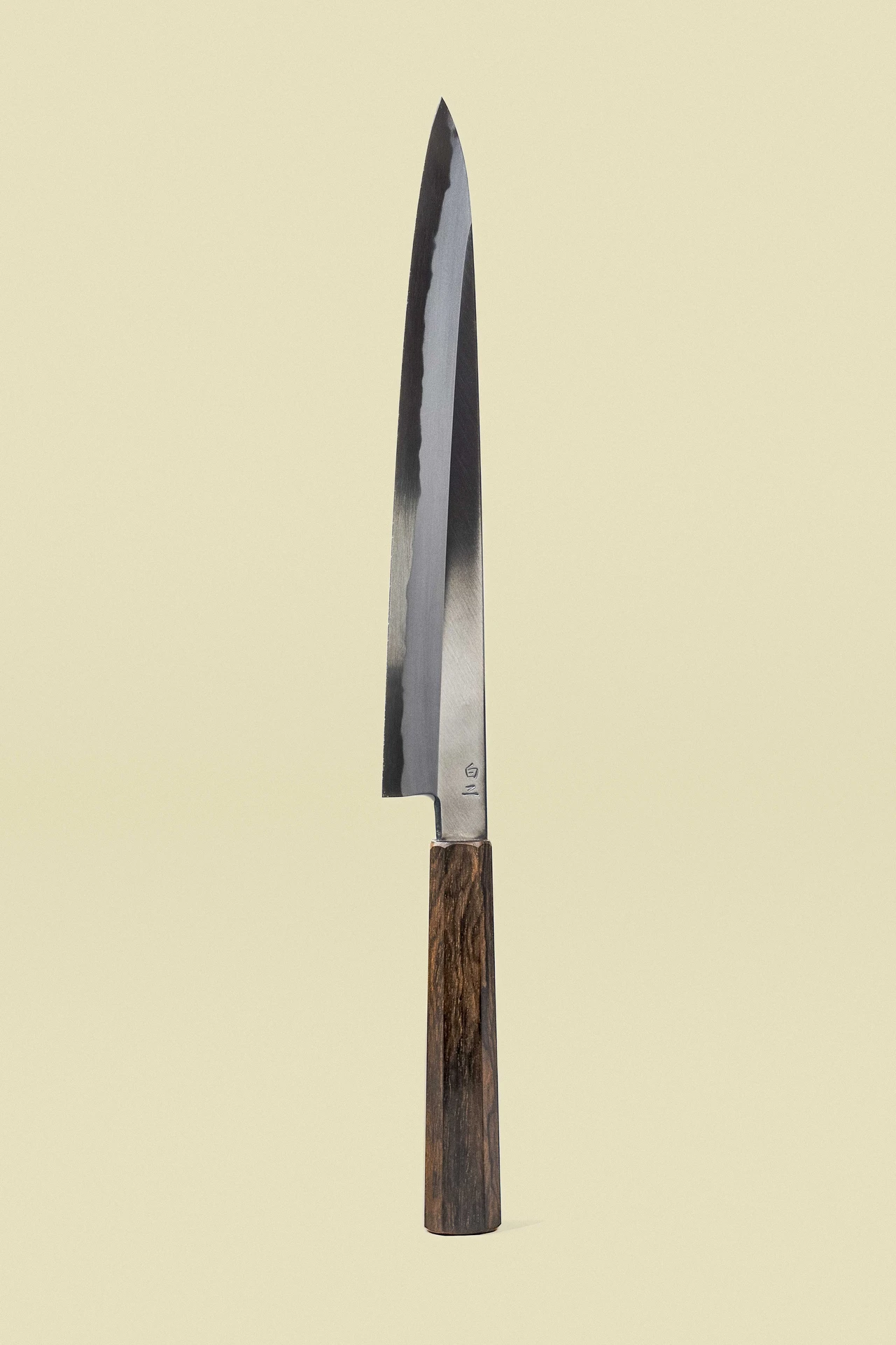 Couteau Sujihiki 240 mm de la collection Shiro, lame verticale avec le tranchant à gauche